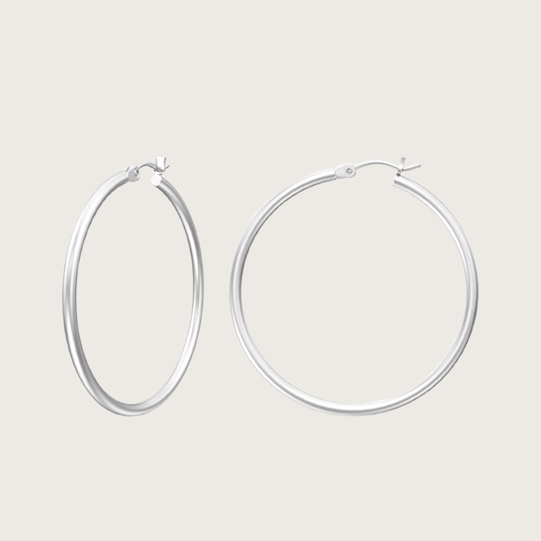 Classic Everyday  Lightweight Silver hoop earrings 